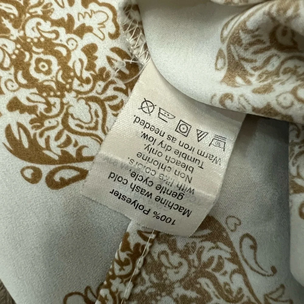 Elegant White and Gold Patterned Women's Top
